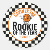 レトロパーソナライズされたバスケットボールバースデーパーティー ラウンドシール (正面)