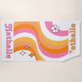 レトロパーソナライズされたビーチタオル名 – カスタム ビーチタオル (正面)