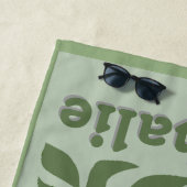 レトロパーソナライズされたビーチタオル名 – 緑 ビーチタオル (インサイチュ)