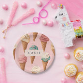 レトロパーソナライズされたヴィンテージアイスクリームコーンパターン ペーパープレート (パーティー)