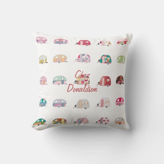 レトロパーソナライズされたヴィンテージキャラバンデザインピロー クッション (正面)