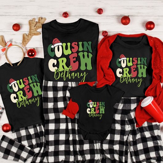 レトロパーソナライズされた従姉妹クルーのクリスマスマッチング Tシャツ