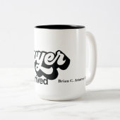 レトロパーソナライズされた「弁護士が到着した」ギフト ツートーンマグカップ (正面右)