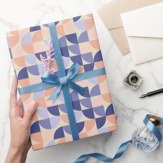 レトロパープルコーラルピーチジオメトリックシェイプパターン ラッピングペーパー (ギフト)