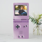レトロパープル携帯ゲーム機II 誕生日 招待状 (スタンド正面)