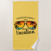 レトロパームツリーズサングラスファミリーバケーション  ビーチタオル (正面)