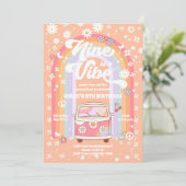 レトロヒッピー9歳誕生日招待状 招待状 (スタンド正面)