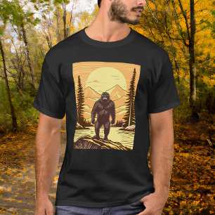 レトロビッグフットヴィンテージサスカッチ山脈 Tシャツ