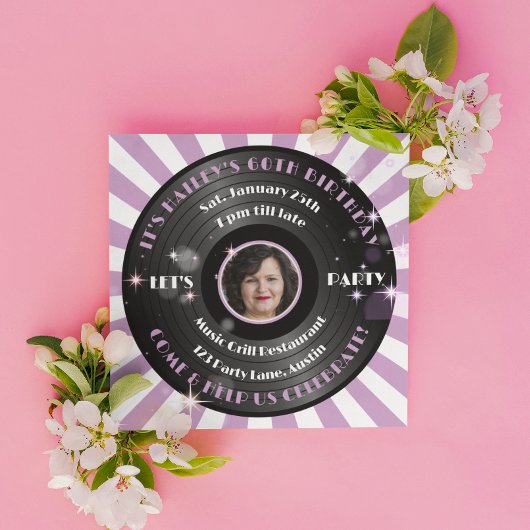 レトロビニール女性の誕生日パーティー 招待状