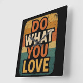 レトロビーブズ – 愛することをする スクエア壁時計 (傾斜)