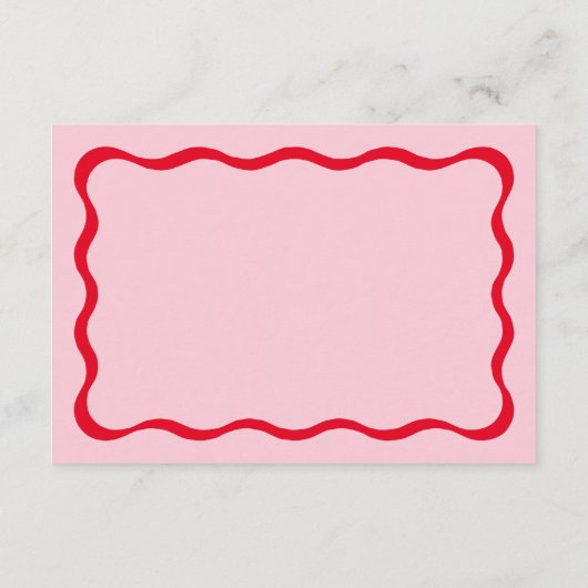 レトロピンクと赤の波が私たちに参加するRSVP エンクロージャーカード (裏面)