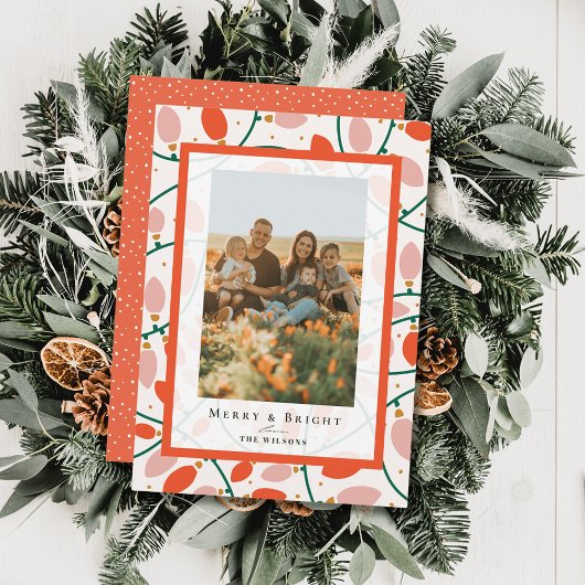 レトロピンククリスマスライトホリデーフォトカード 招待状