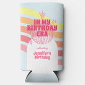 レトロピンクディスコボールインマイ誕生日時代パーティー スリム缶クーラー (正面)