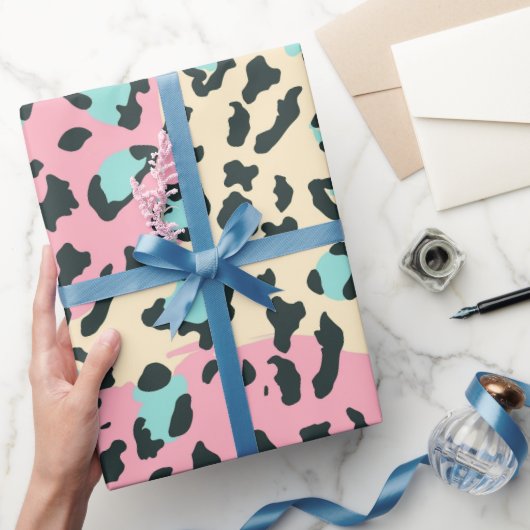 レトロピンクパステルヒョウ ラッピングペーパー (ギフト)