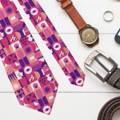 レトロピンクパープルワインバウハウスパターン ネクタイ
