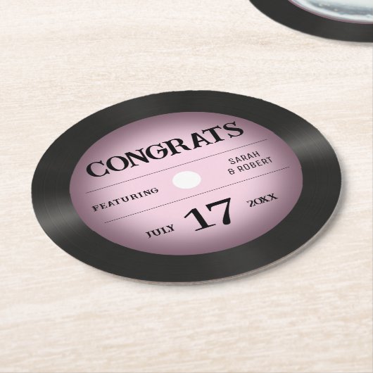 レトロピンクビニール結婚レコードおめでとう ラウンドペーパーコースター (アングル)