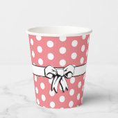 レトロピンクホワイト水玉模様ホワイトボウパーソナライズされた 紙コップ (裏面)