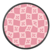 レトロピンク市松模様にの花柄 アイスホッケーパック (正面)