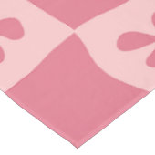 レトロピンク市松模様にの花柄 テーブルクロス (アングル)