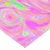 レトロピンク、イエロー、マゼンタの抽象芸術Groovy Art テーブルクロス (アングル)