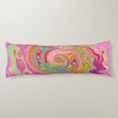 レトロピンク、イエロー、マゼンタの抽象芸術Groovy Art ボディピロー (裏面)