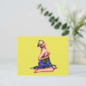 レトロピンナップガールイエロー ポストカード (スタンド正面)