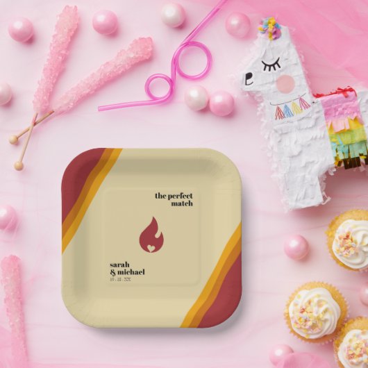 レトロファイアストライプのハート完璧なマッチ結婚ズ ペーパープレート (パーティー)