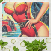 レトロファイヤーファイターガール キッチンタオル (折り畳み)