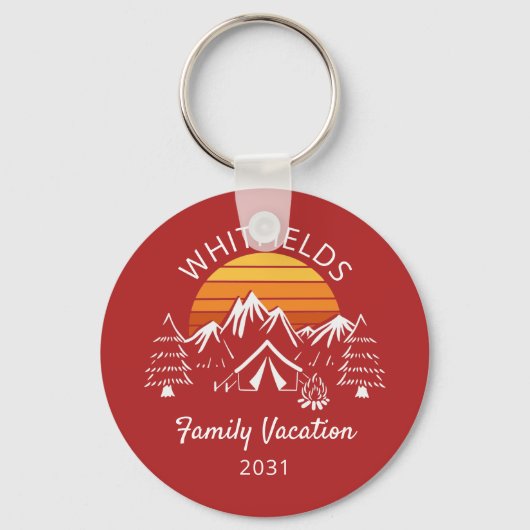 レトロファミリーキャンピングバケーション名前をカスタムする キーホルダー (正面)