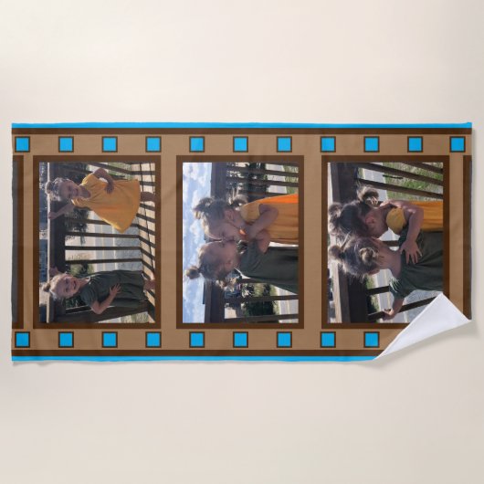 レトロフィルムストリップ最大3枚のフォトブルーを追加 ビーチタオル (正面)