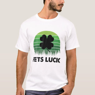 レトロフェッツラックセントパトリックデイアイリッシュクローバーアド Tシャツ