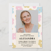 レトロフォトフローラルパターン62歳の誕生日 招待状 (正面)