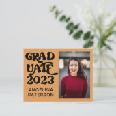 レトロフォトブラック&テラコッタ大学院パーティー インビテーションポストカード (スタンド正面)