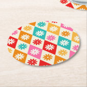 レトロフラワーズオンカラフルハーレクインダイヤモンド ラウンドペーパーコースター (アングル)