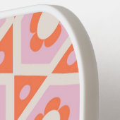 レトロフラワーパワーピンク&オレンジ幾何学模様 ピックルボールラケット (左詳細)