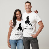 レトロフリーポップ・アートの白黒アランニングートの馬 Tシャツ (ユニセックス)