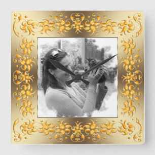 レトロフローラゴールデンフレーム。あなたの写真。 スクエア壁時計