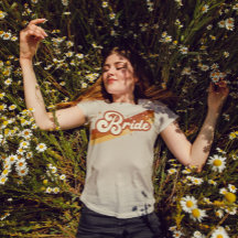 レトロブライドタイポグラフィサマー結婚レインボーT-Sh