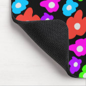 レトロブラックレインボープライドカラーフラワーパターン マウスパッド (コーナー)