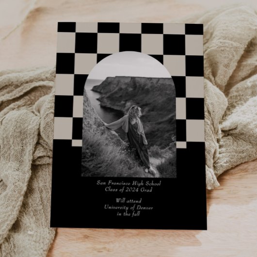 レトロブラック市松模様にアーチ写真卒業パーティー 招待状