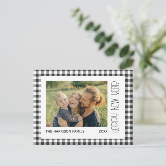 レトロブラックGingham Plaid新年写真 ポストカード (スタンド正面)
