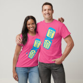 レトロブルーフリップフォンTシャツ Tシャツ (ユニセックス)