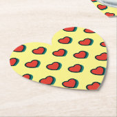 レトロポップ・アートのアートレッドブルーハートパターン ペーパーコースター (アングル)