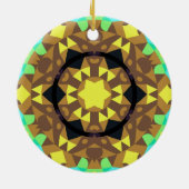 レトロマンダラフラワーイエローブルーとグリーン セラミックオーナメント (裏面)