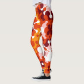 レトロマンダラフラワーオレンジホワイトとイエロー レギンス (左)