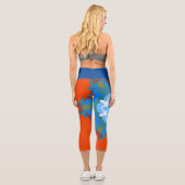 レトロマンダラフラワーオレンジホワイトとブルー カプリレギンス (裏面)