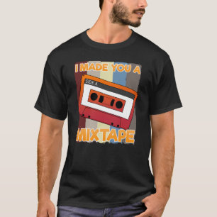 レトロミュージックカセット80s Mixtape Tシャツ
