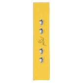 レトロモダンターキーホビーサンクスギビングイエロー ショートテーブルランナー (正面)