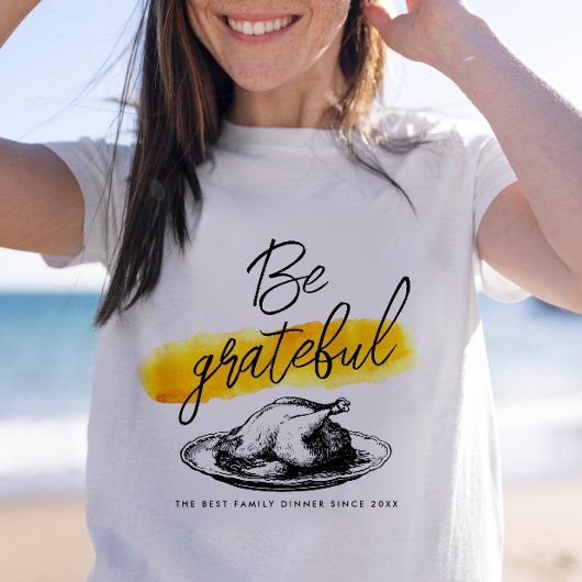 レトロモダンビーベリーサンクスギビングタイポグラフィ Tシャツ