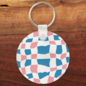 レトロモダンピンクブルーチェッカーボード抽象芸術 キーホルダー (正面)